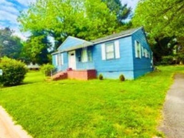 705 Endly St , Chase City, VA 23924