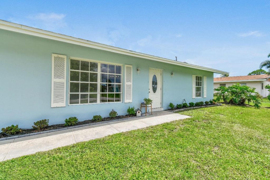 507 NW Billiar Avenue, Port Saint Lucie, FL 34983 Photo