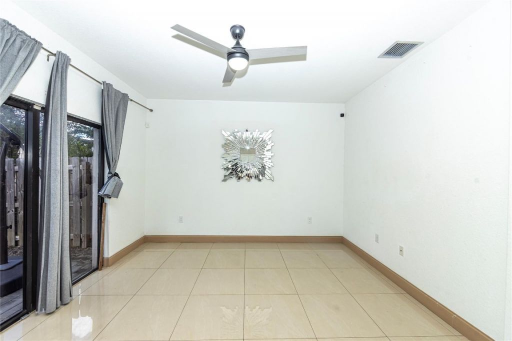 20920 NE 8th Avenue, Miami, FL 33179 Photo