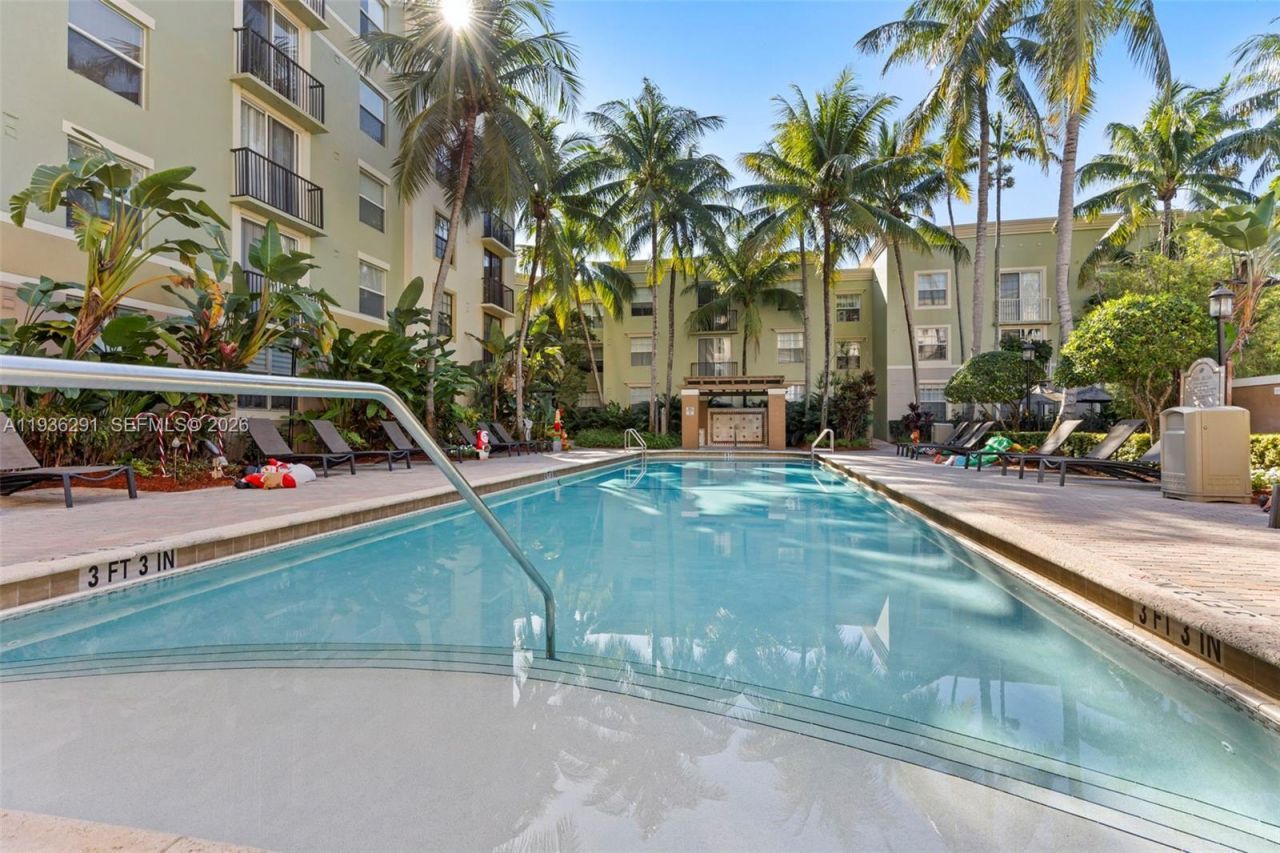 1919 Van Buren St, Unit 418A, Hollywood, FL 33020 Photo