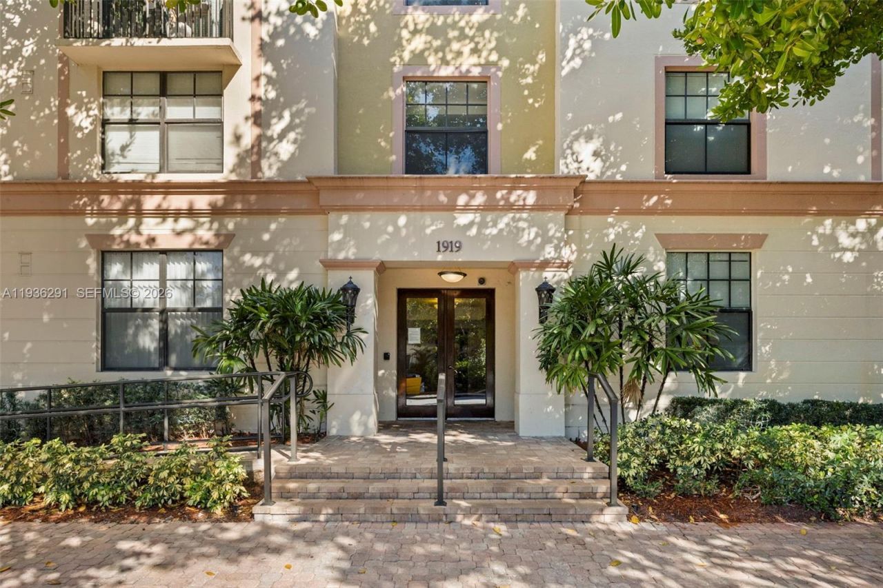 1919 Van Buren St, Unit 418A, Hollywood, FL 33020 Photo
