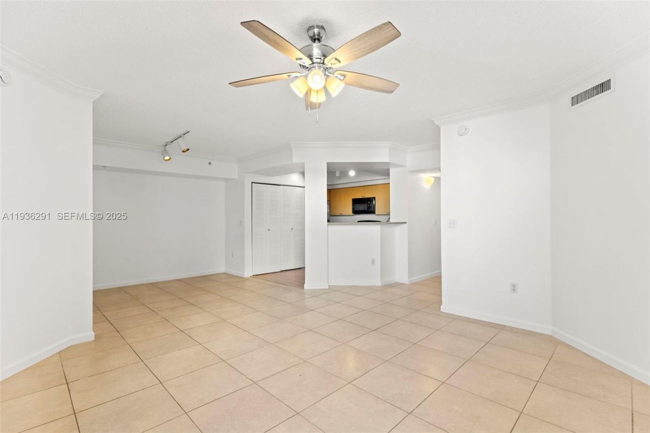 1919 Van Buren St, Unit 418A, Hollywood, FL 33020 Photo