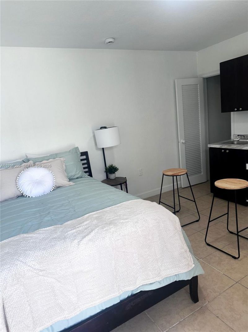 1265 SW 6th St, Unit 12, Miami, FL 33135 Photo