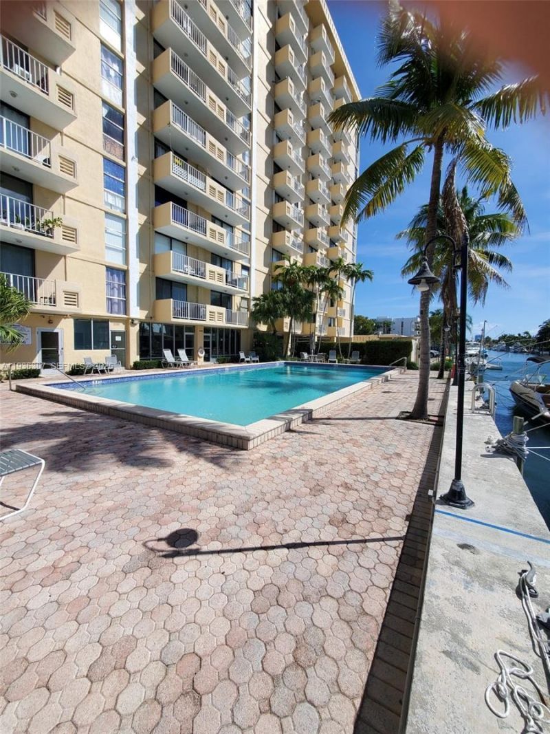 Please Call For Address, Unit 1110, North Miami, FL 33181 Photo
