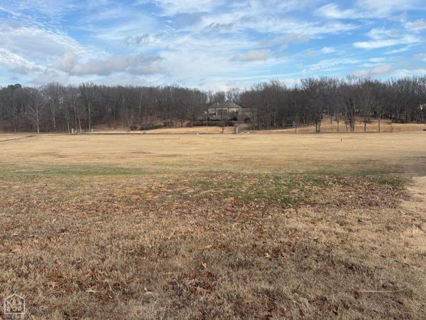 2412 Ridgepointe Drive, Jonesboro, AR 72404