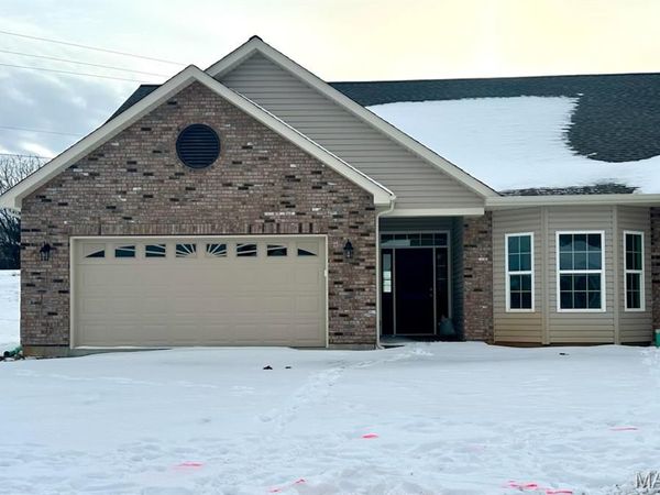 105 Bluffview Drive, Troy, MO 63379