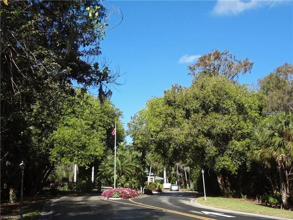 1860 Bald Eagle DR, Unit 403B, NAPLES, FL 34105