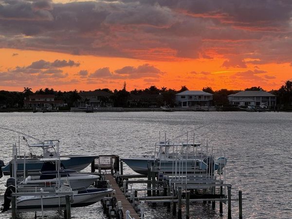 1206 S Lake Drive, Unit 301, Lantana, FL 33462