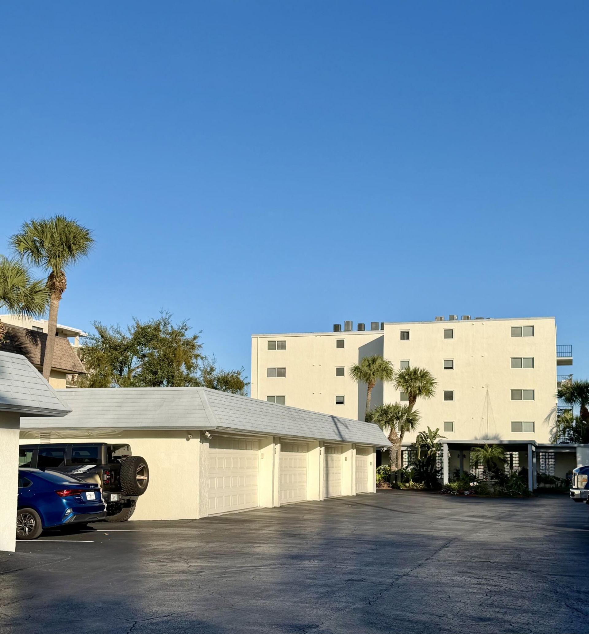 1206 S Lake Drive, Unit 301, Lantana, FL 33462 Photo