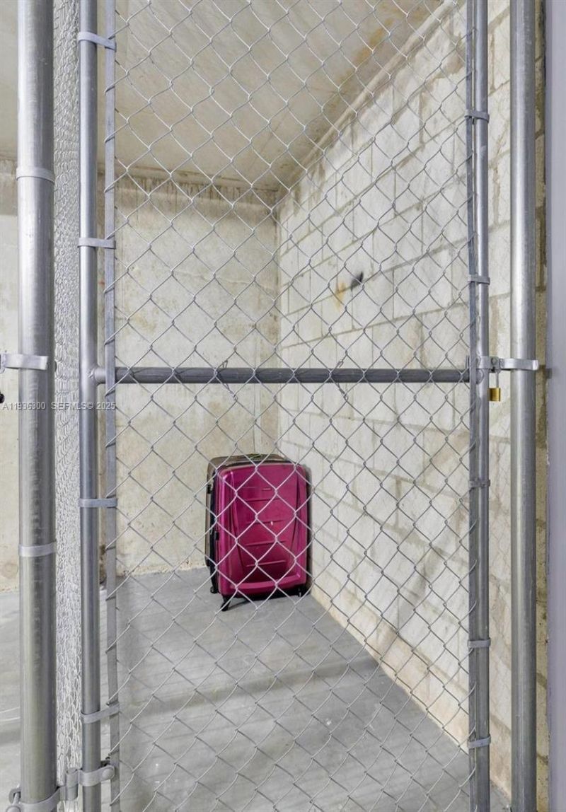 13499 Biscayne Blvd , Unit 1013, North Miami, FL 33181 Photo