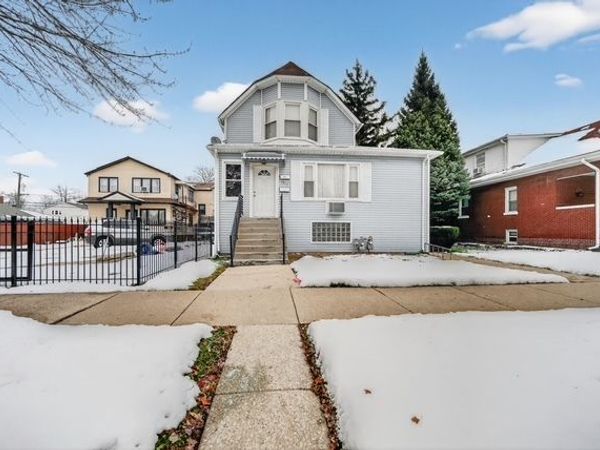 1207 N 16th Avenue, Melrose Park, IL 60160