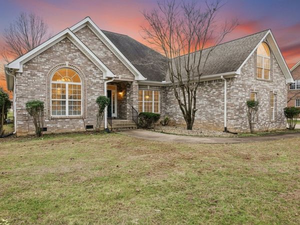 3429 Deerview Dr, Murfreesboro, TN 37128