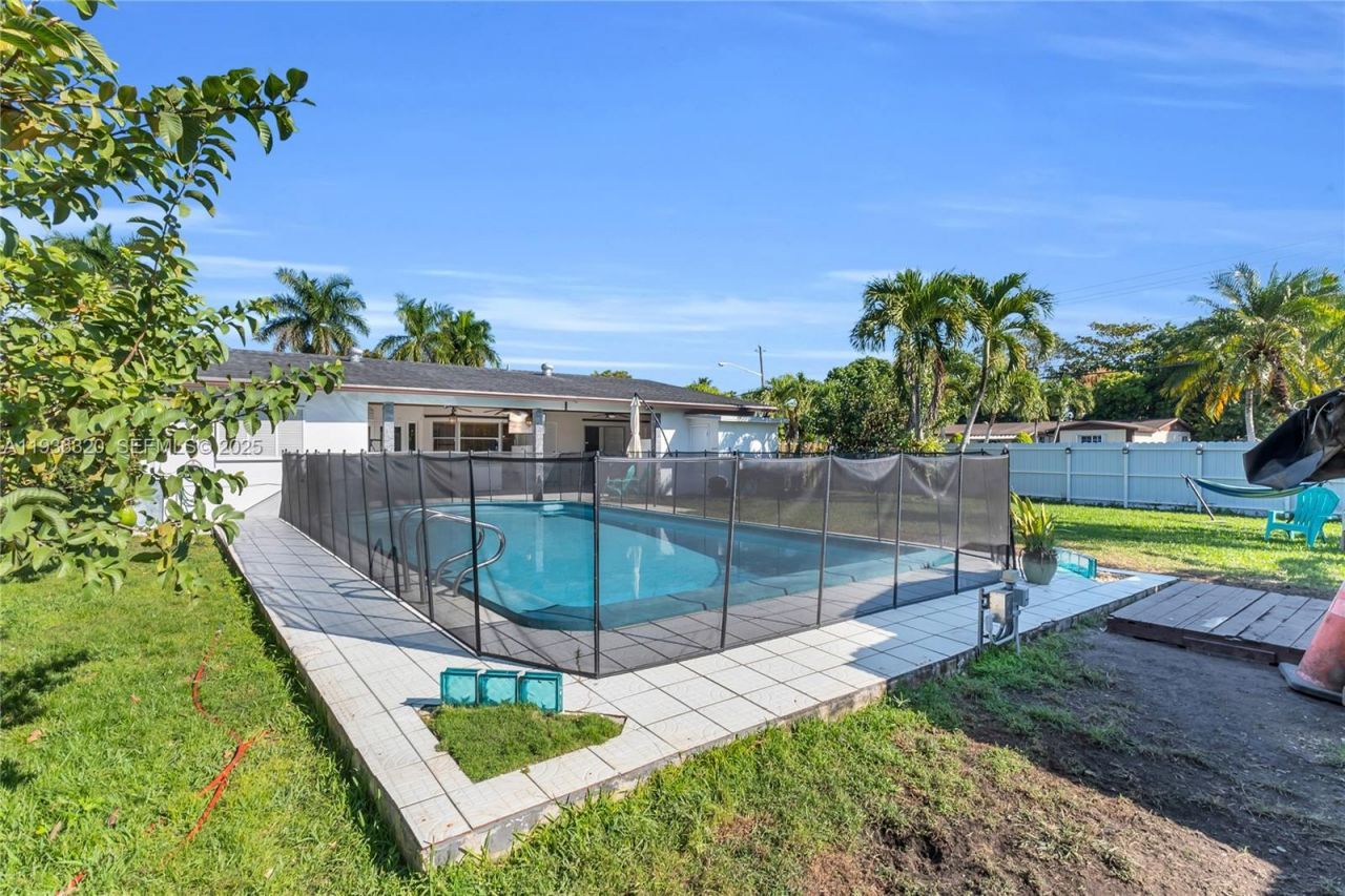 610 NW 16th St, Homestead, FL 33030 Photo