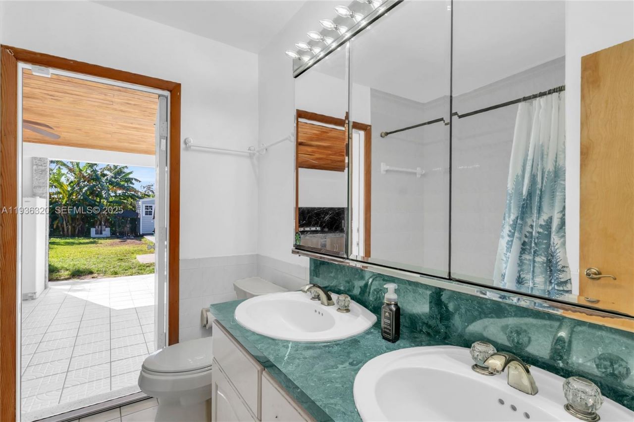 610 NW 16th St, Homestead, FL 33030 Photo