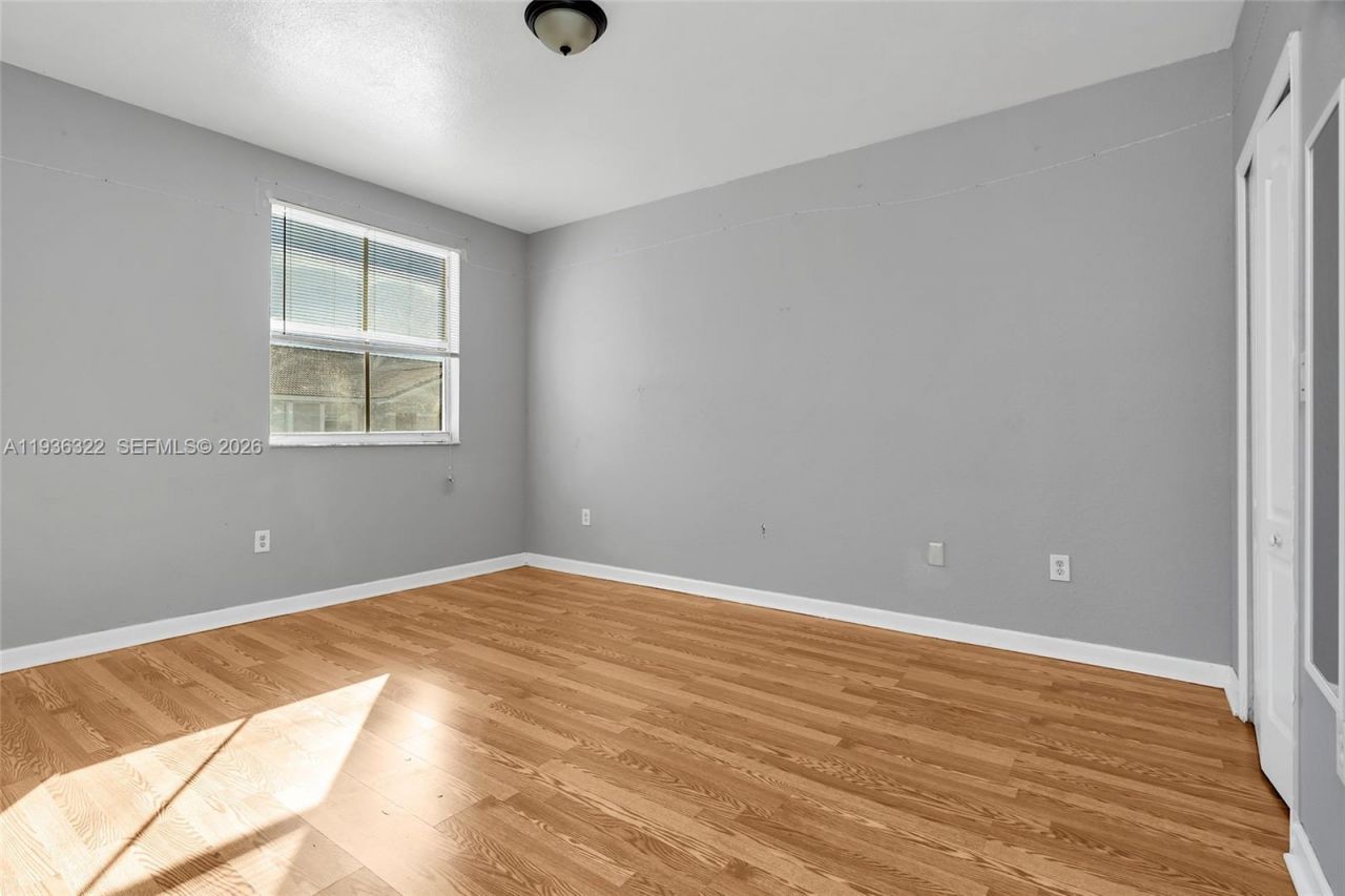 1543 SE 25th St, Unit 204, Homestead, FL 33035 Photo