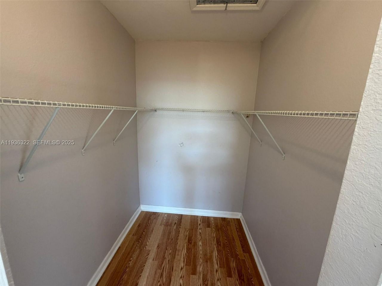 1543 SE 25th St, Unit 204, Homestead, FL 33035 Photo