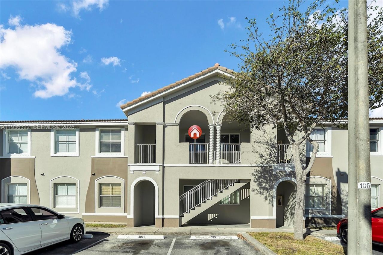 1543 SE 25th St, Unit 204, Homestead, FL 33035 Photo