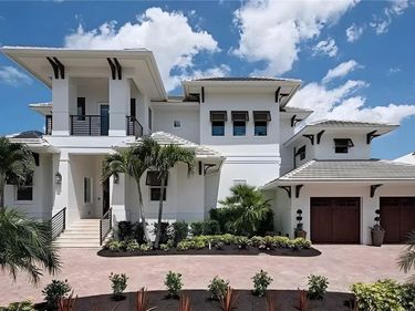 130 N BLVD OF THE PRESIDENTS, SARASOTA, FL 34236