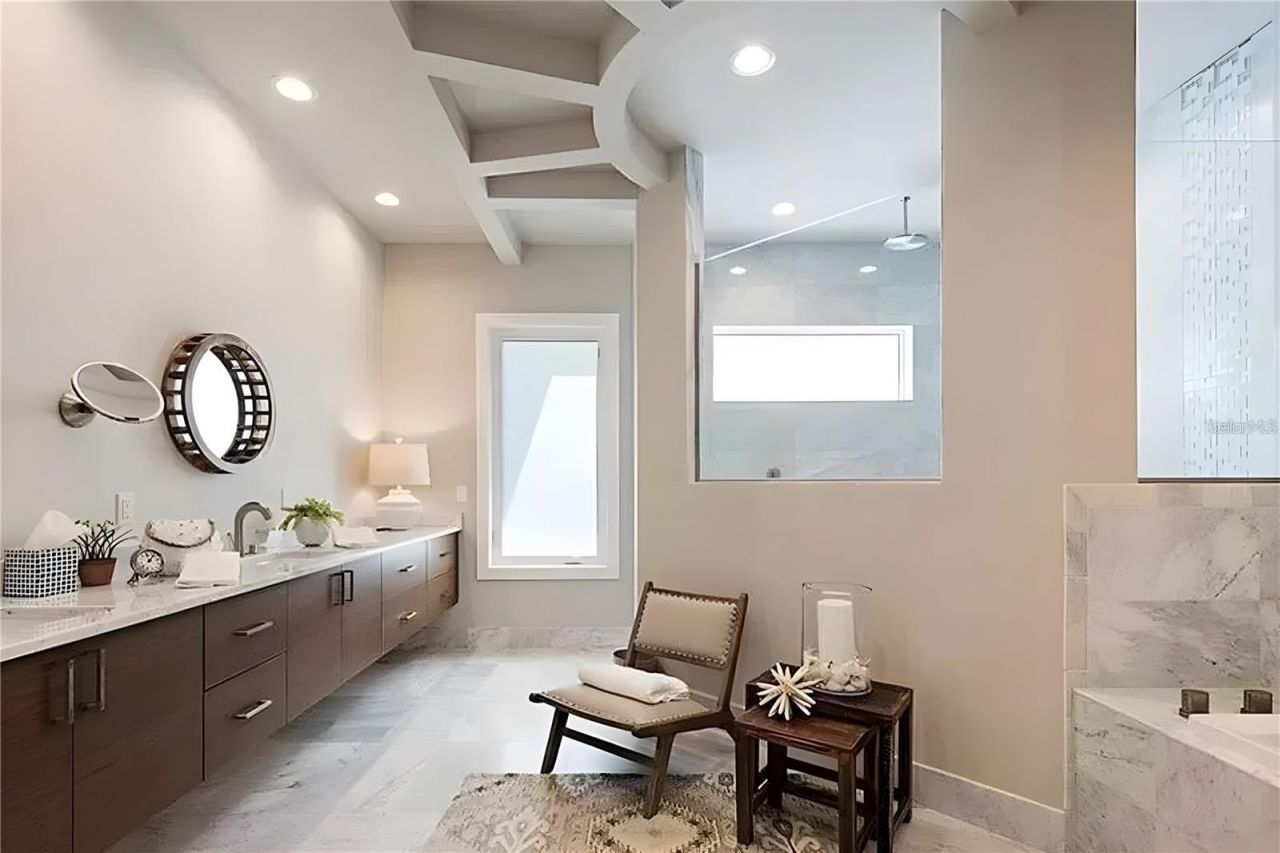 130 N Blvd Of The Presidents, Sarasota, FL 34236 Photo