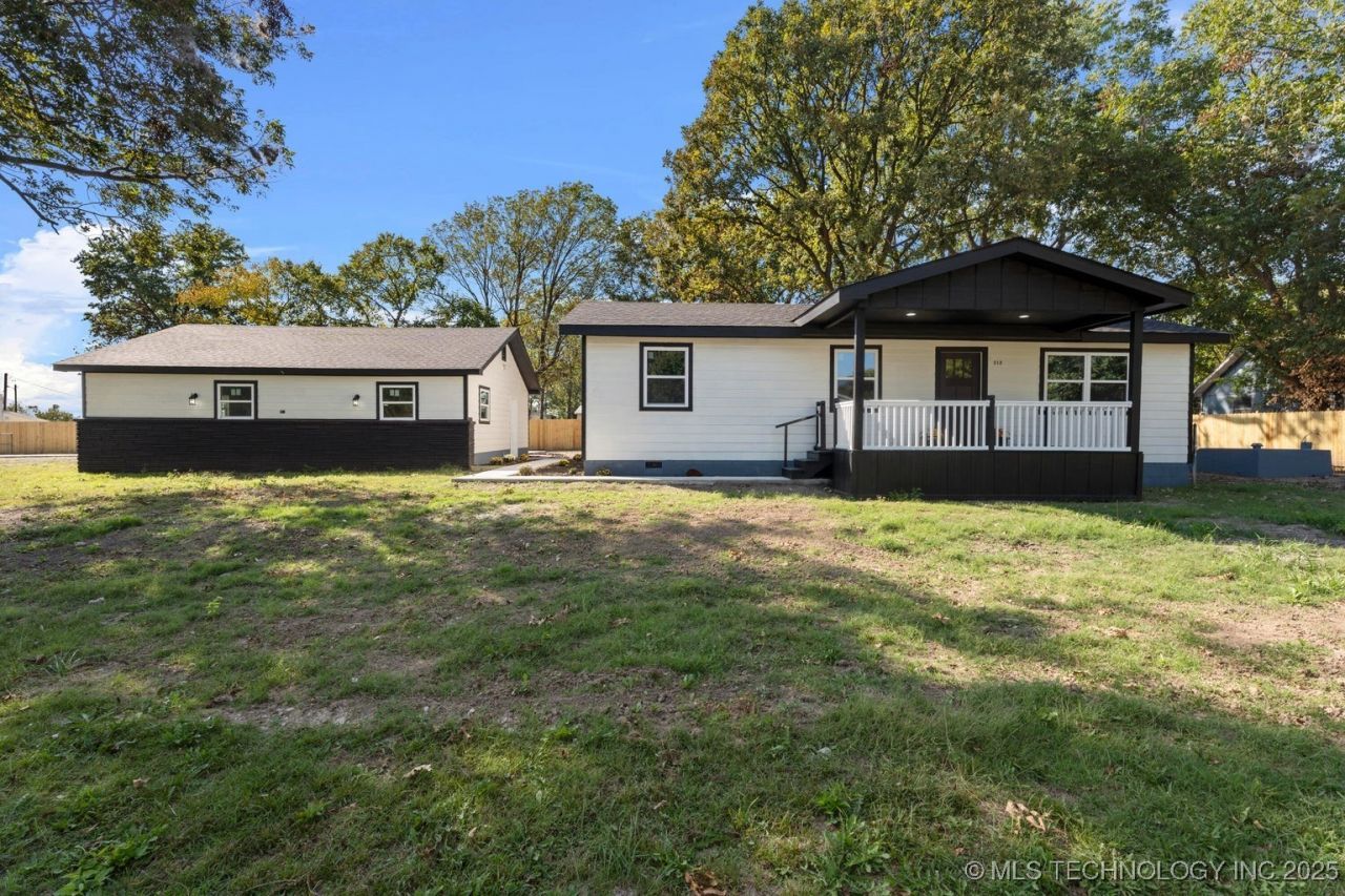 312 S Quincy Street, Commerce, OK 74339 Main Photo