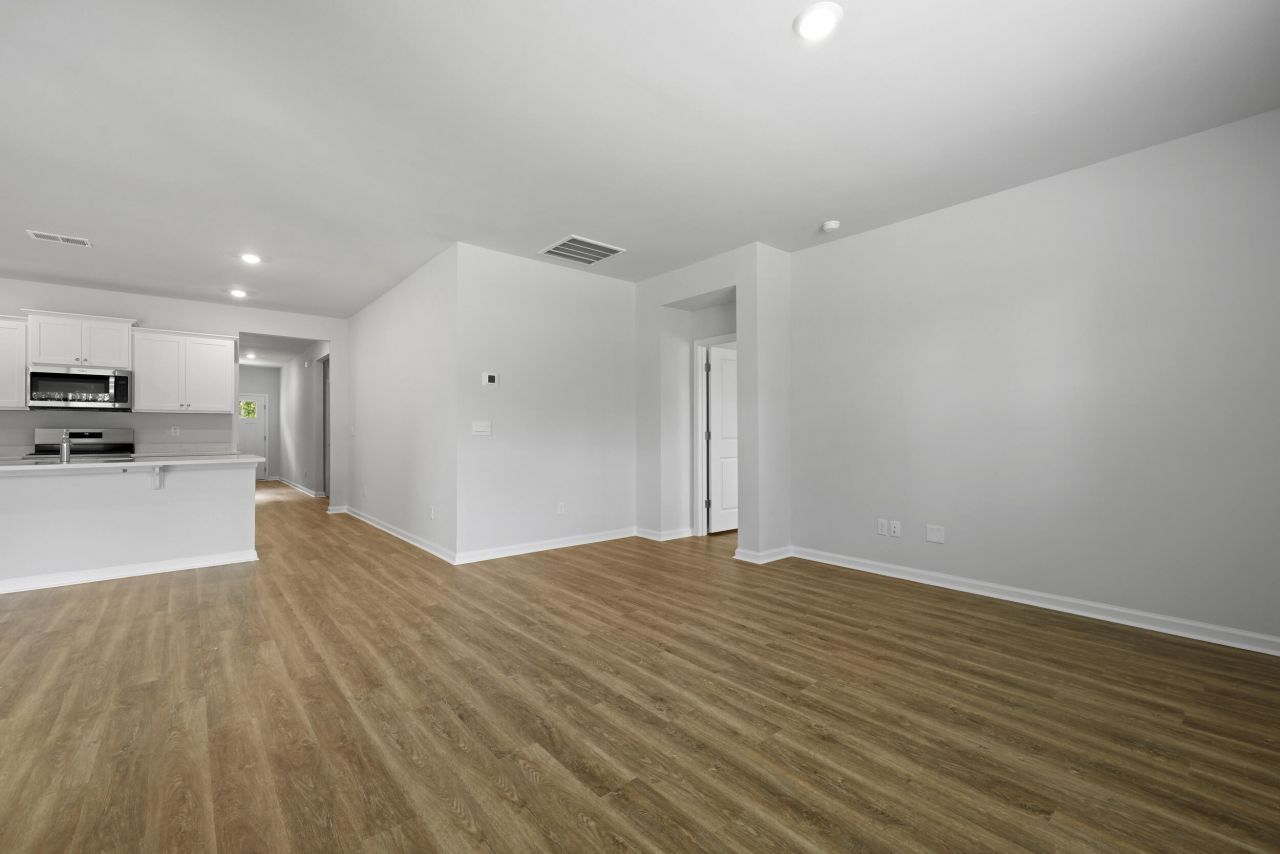 1007 Laurel Oaks Drive Photo 14