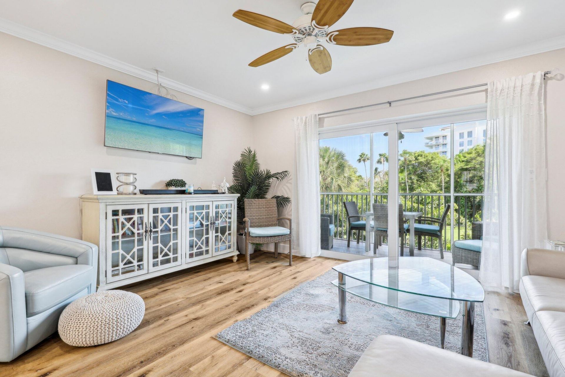 200 E Royal Palm Road, Unit 304, Boca Raton, FL 33432 Photo