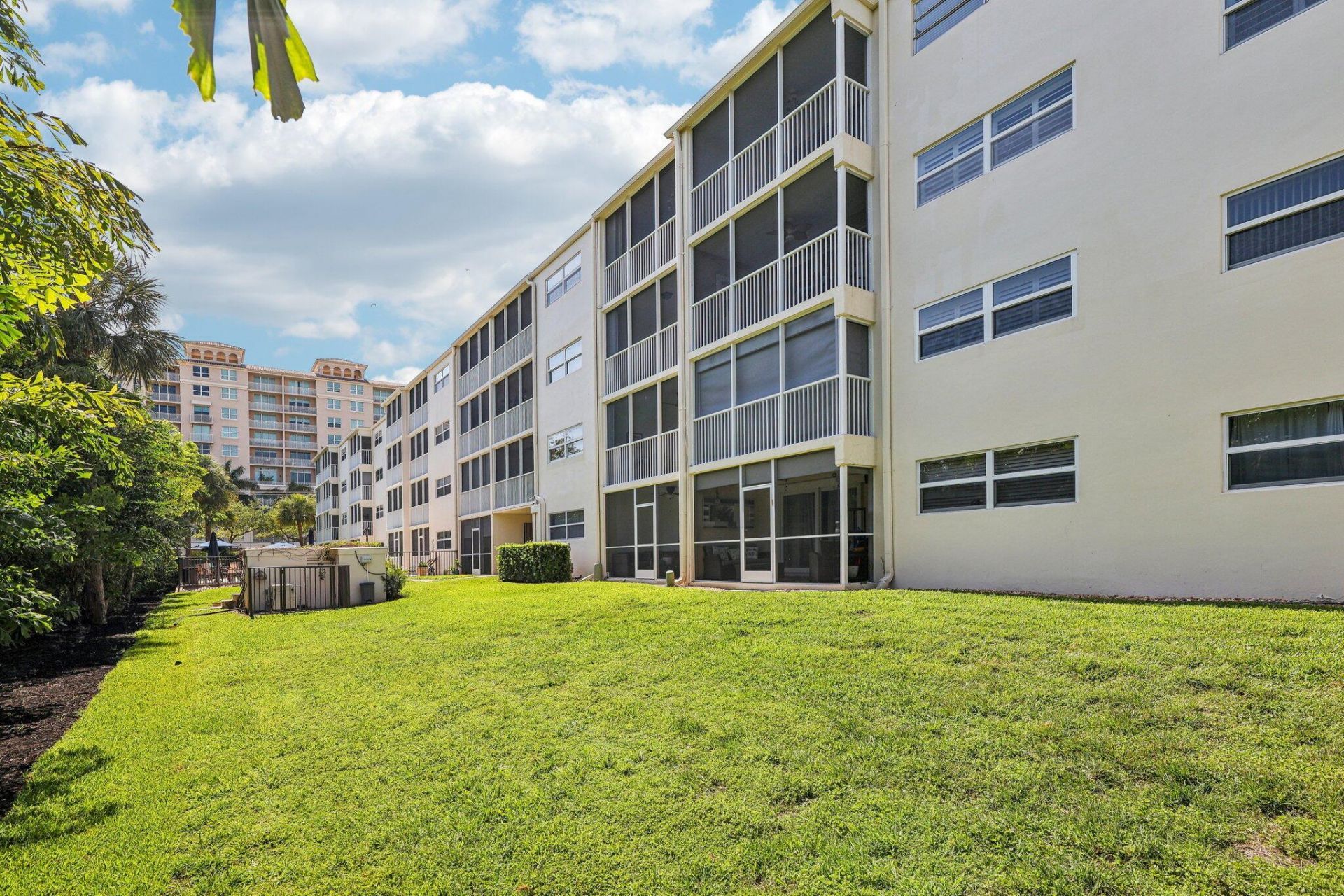 200 E Royal Palm Road, Unit 304, Boca Raton, FL 33432 Photo