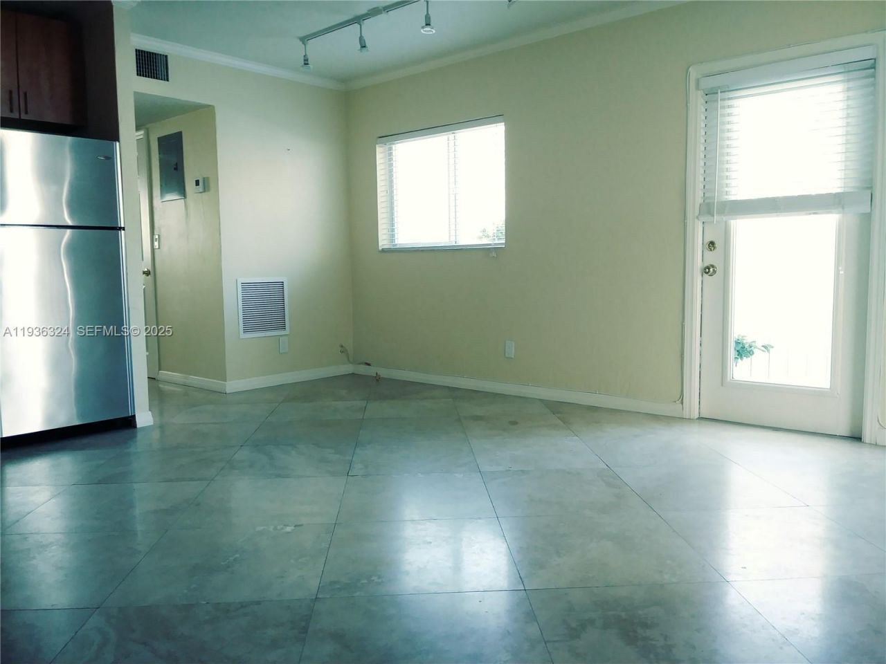 1864 NE 46th St, Unit E1, Fort Lauderdale, FL 33308 Photo