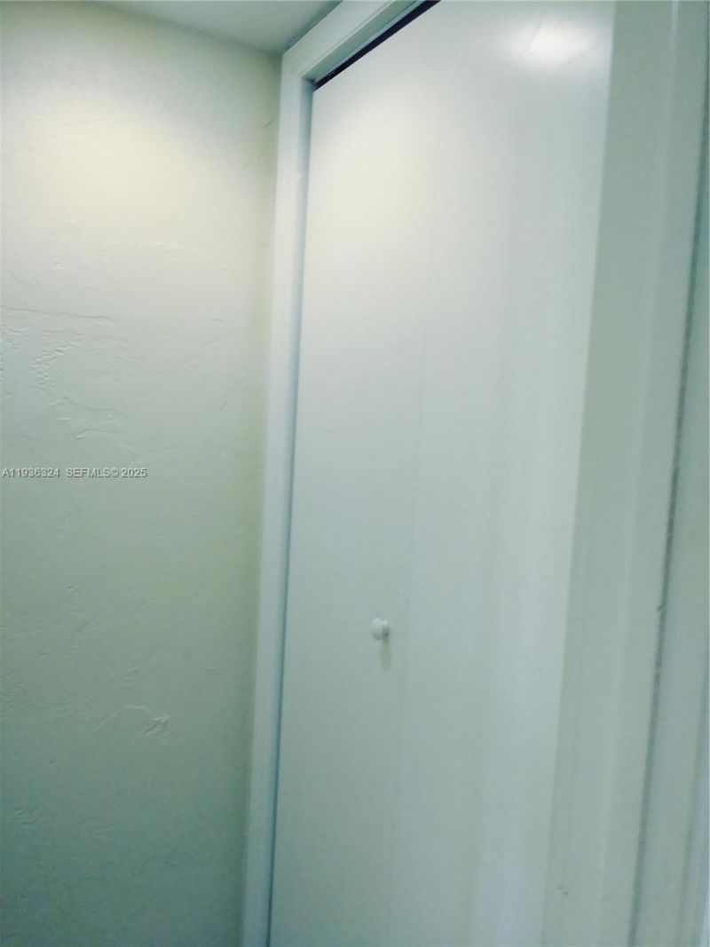 1864 NE 46th St, Unit E1, Fort Lauderdale, FL 33308 Photo