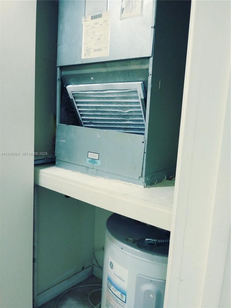 1864 NE 46th St, Unit E1, Fort Lauderdale, FL 33308 Photo