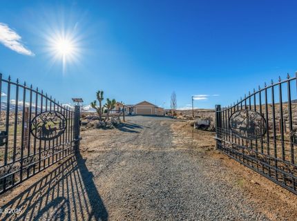 5025 Jackrabbit Road, Reno, NV 89510 Photo