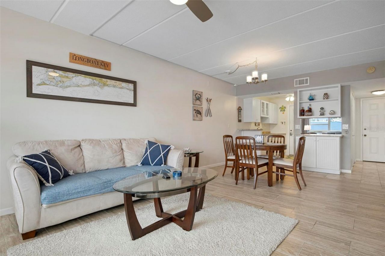 3808 Gulf Of Mexico Drive, Unit E205, Longboat Key, FL 34228 Photo