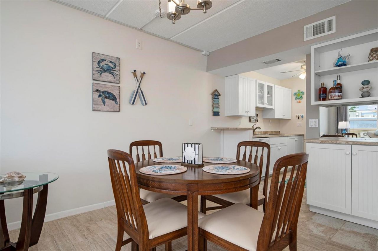 3808 Gulf Of Mexico Drive, Unit E205, Longboat Key, FL 34228 Photo