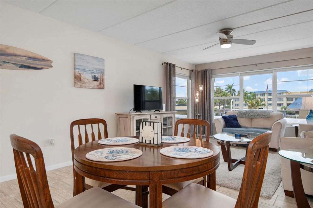 3808 Gulf Of Mexico Drive, Unit E205, Longboat Key, FL 34228 Photo