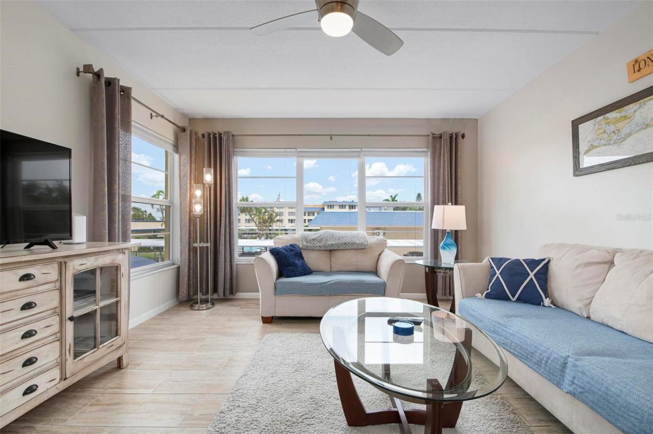 3808 Gulf Of Mexico Drive, Unit E205, Longboat Key, FL 34228 Photo