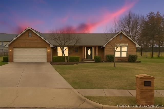 174 Parkhill Place, Bartlesville, OK 74006 Main Photo
