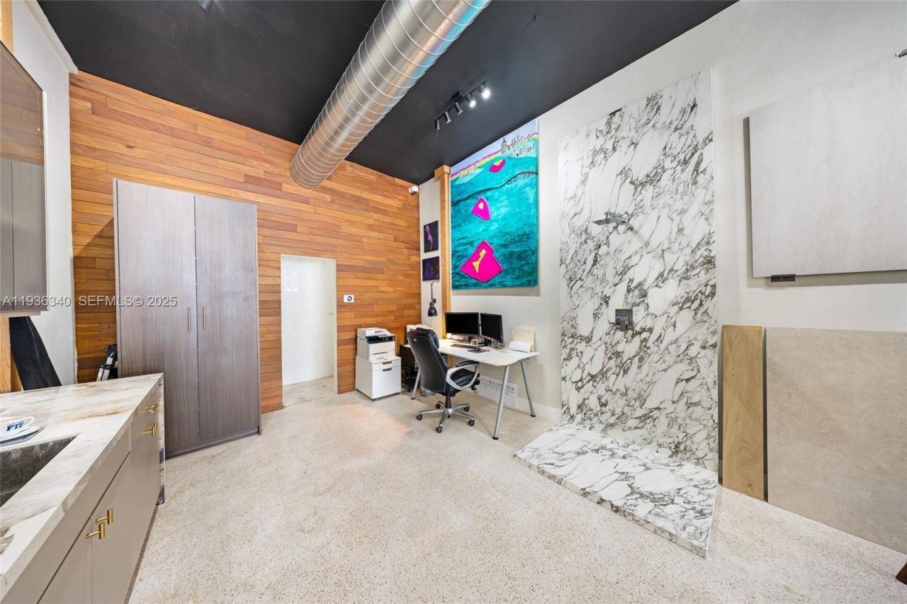 1975 71st St, Miami Beach, FL 33141 Photo