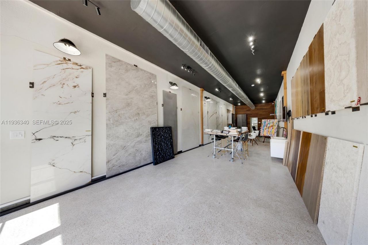 1975 71st St, Miami Beach, FL 33141 Photo