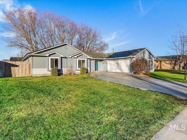 411 Hawthorne St., Nampa, ID 83686