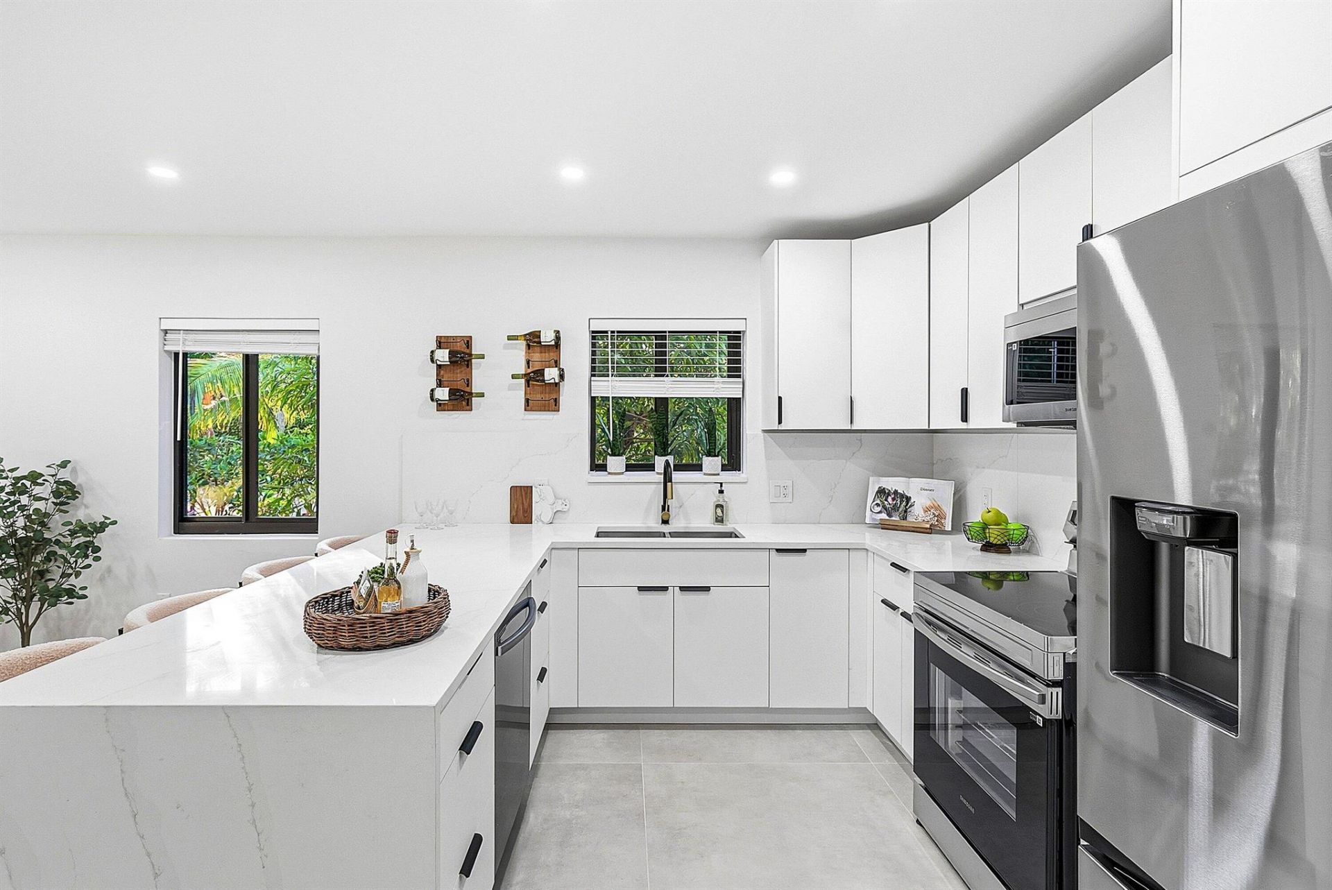 447 36th Street, West Palm Beach, FL 33407 Photo