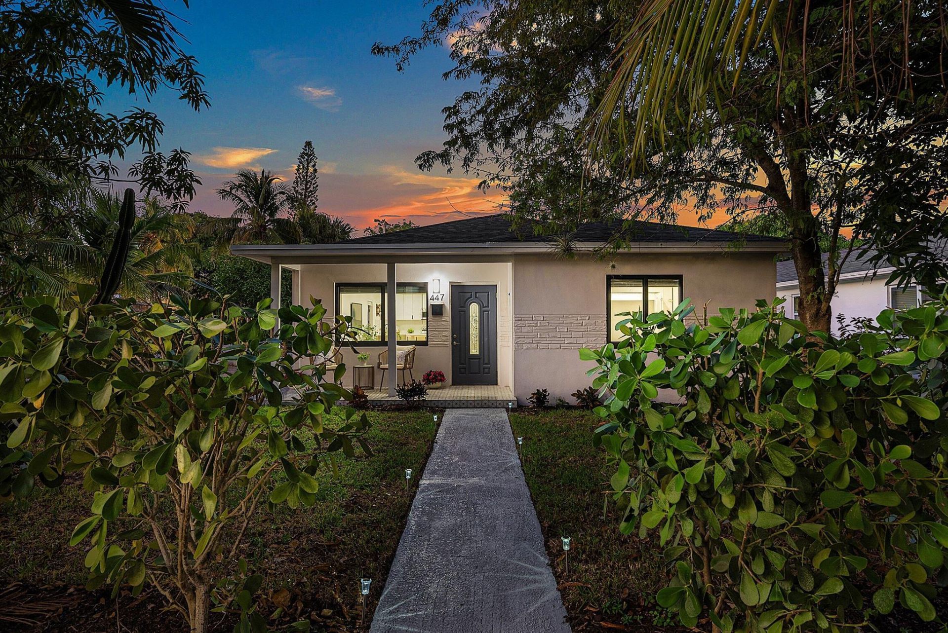 447 36th Street, West Palm Beach, FL 33407 Photo