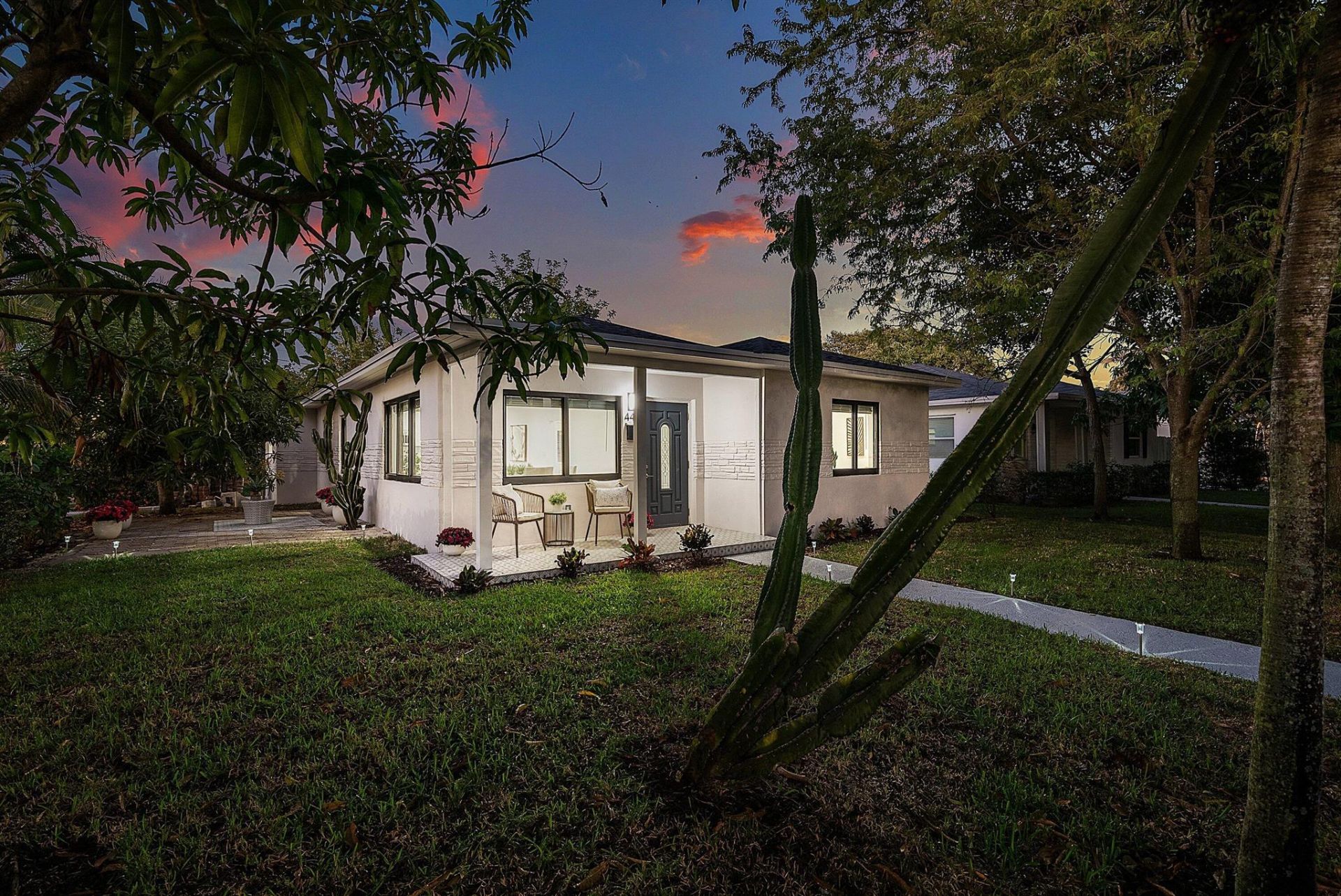 447 36th Street, West Palm Beach, FL 33407 Photo