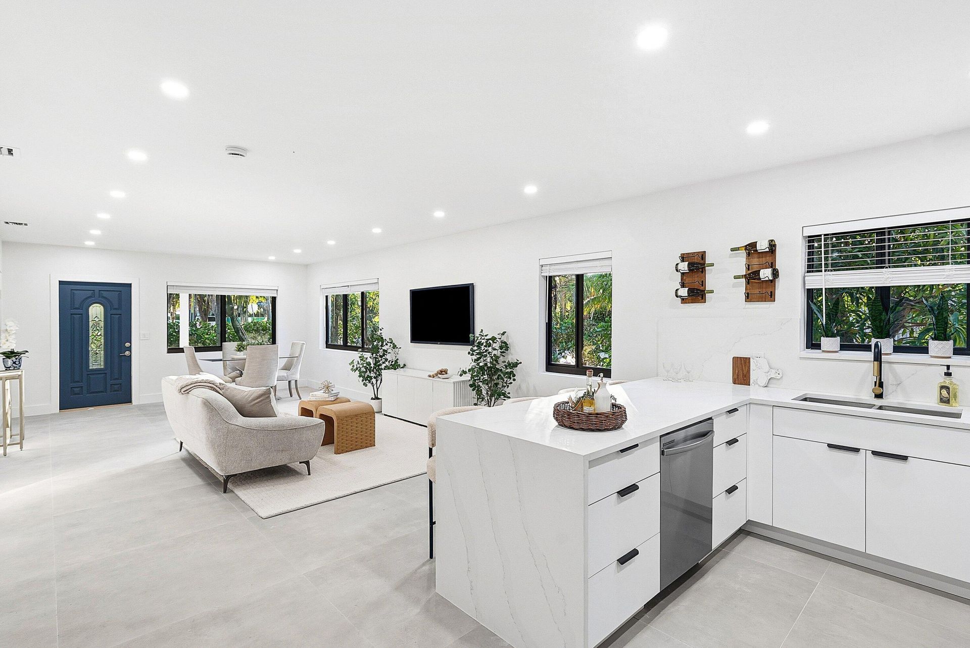 447 36th Street, West Palm Beach, FL 33407 Photo