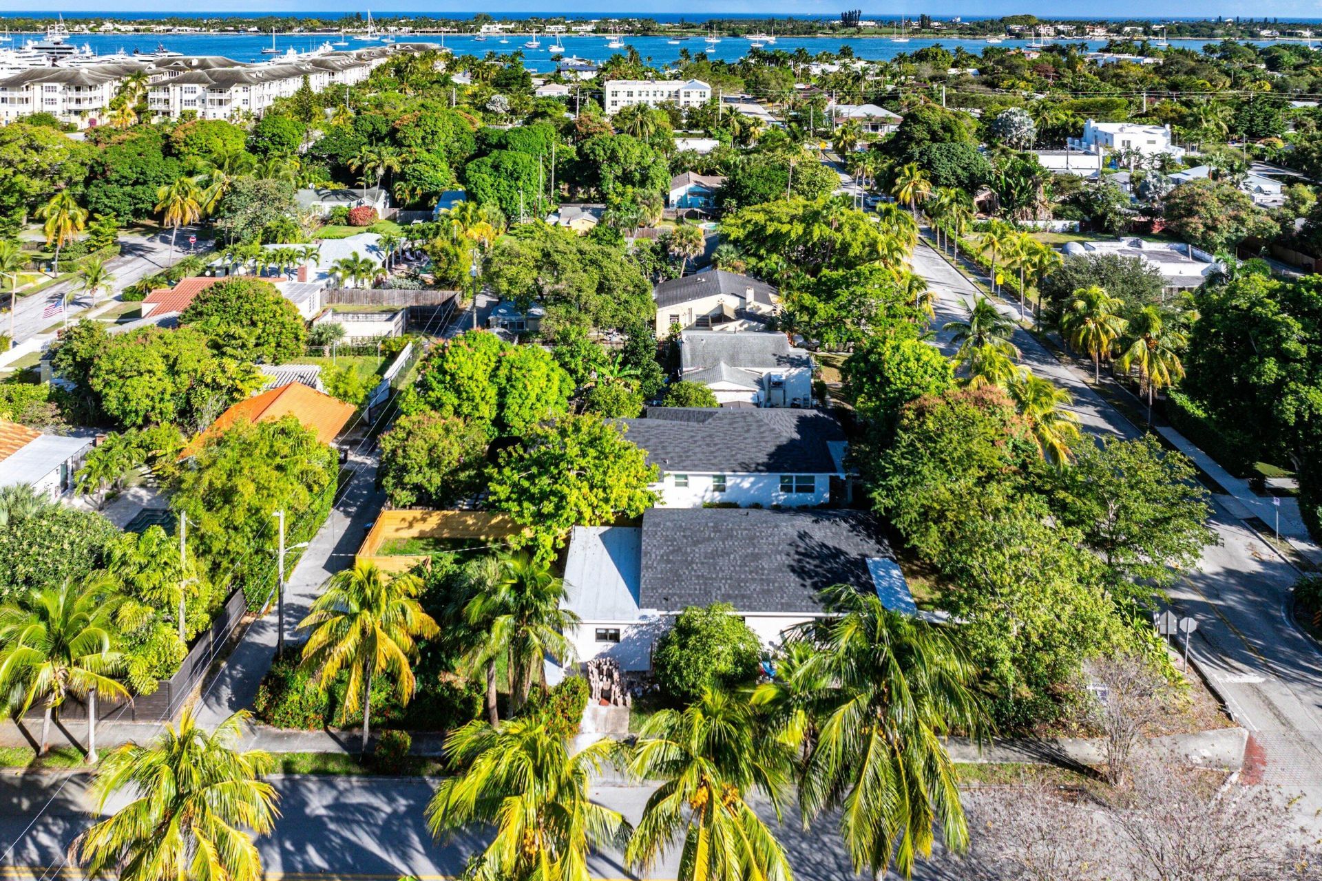 447 36th Street, West Palm Beach, FL 33407 Photo