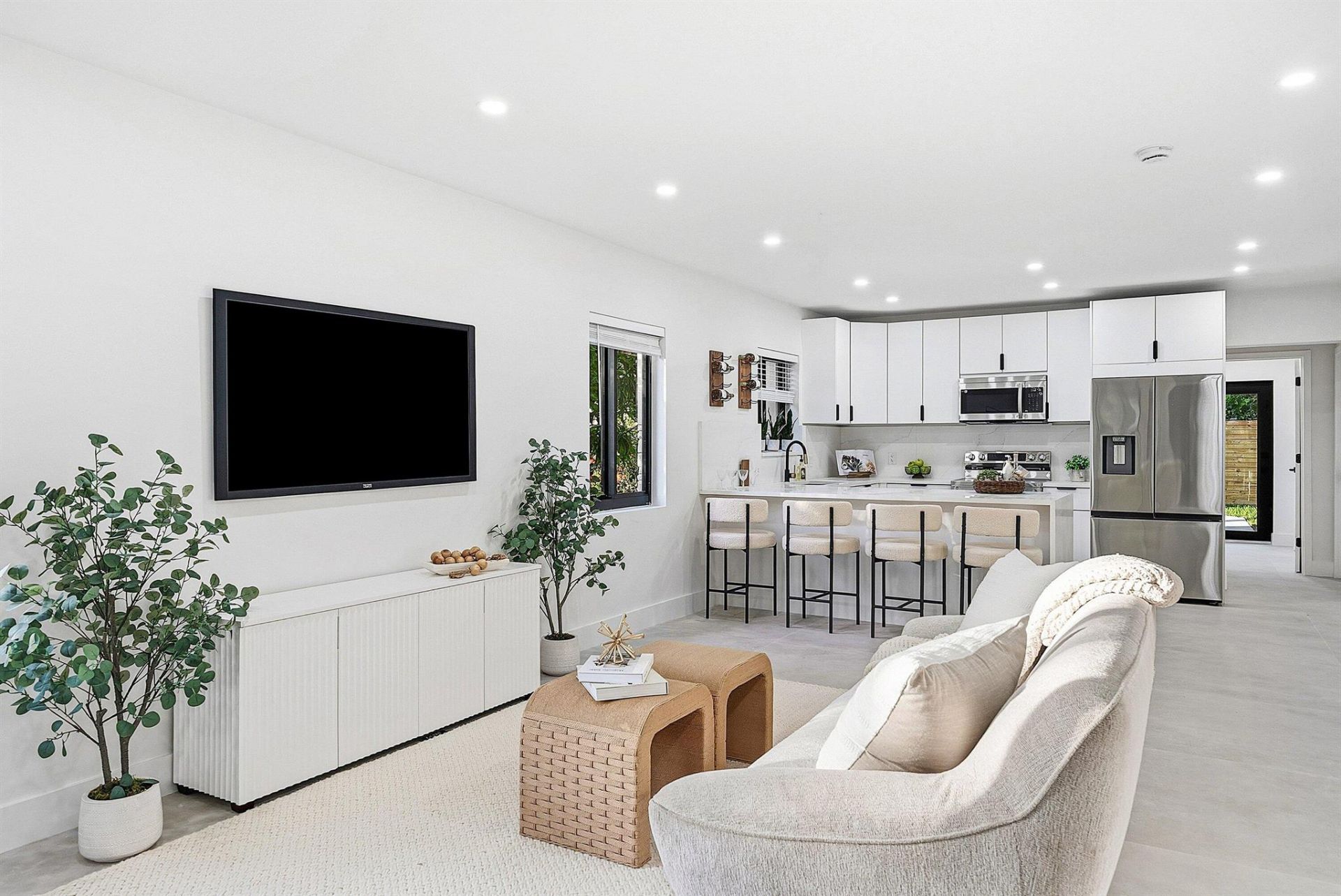 447 36th Street, West Palm Beach, FL 33407 Photo