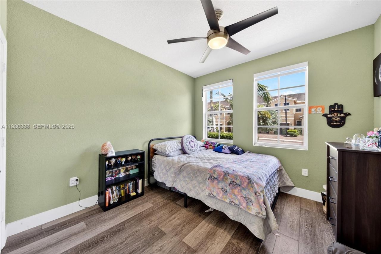 1420 SE 24th Ter, Homestead, FL 33035 Photo