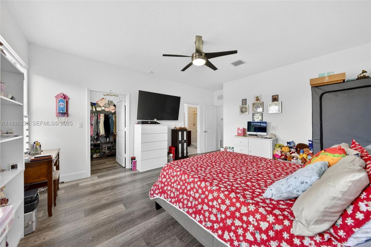 1420 SE 24th Ter, Homestead, FL 33035 Photo