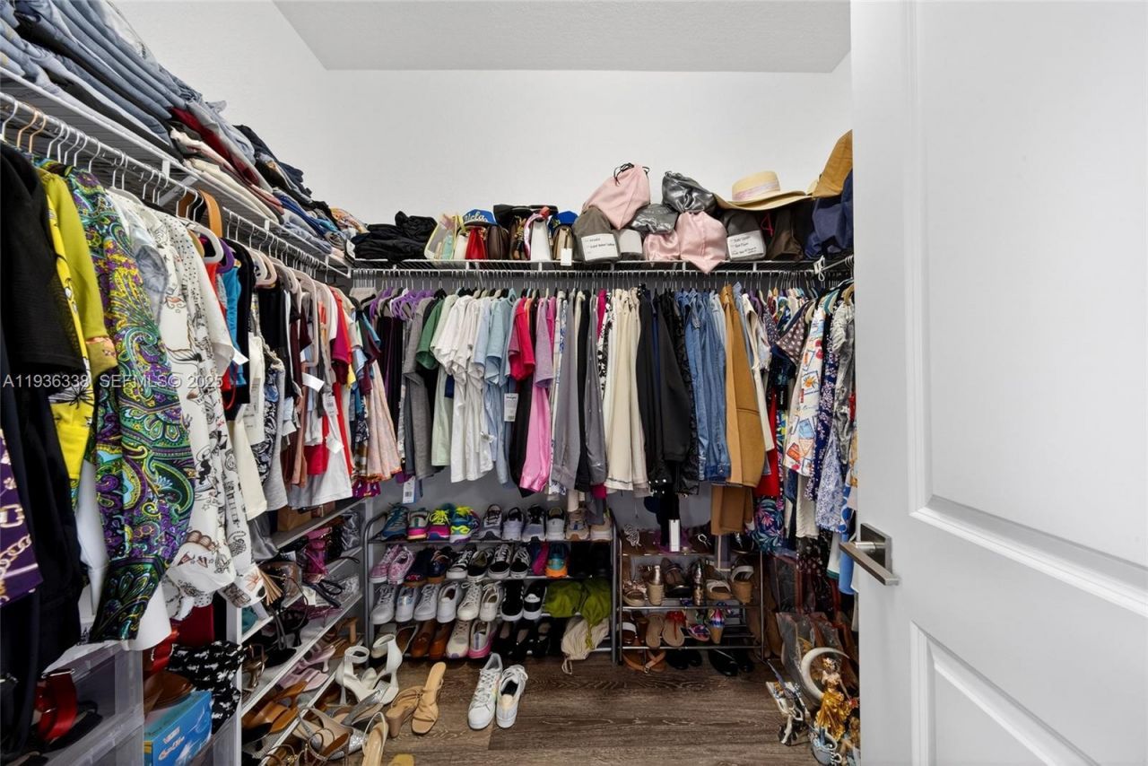 1420 SE 24th Ter, Homestead, FL 33035 Photo