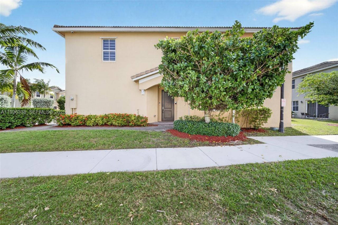 1420 SE 24th Ter, Homestead, FL 33035 Photo