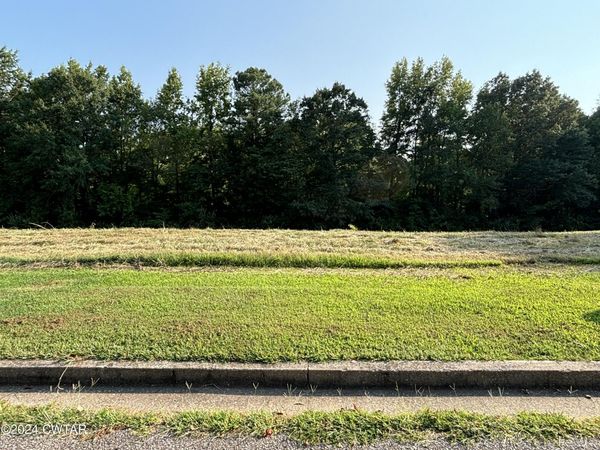 Lot 83 Derek Dr Drive , Lexington, TN 38351